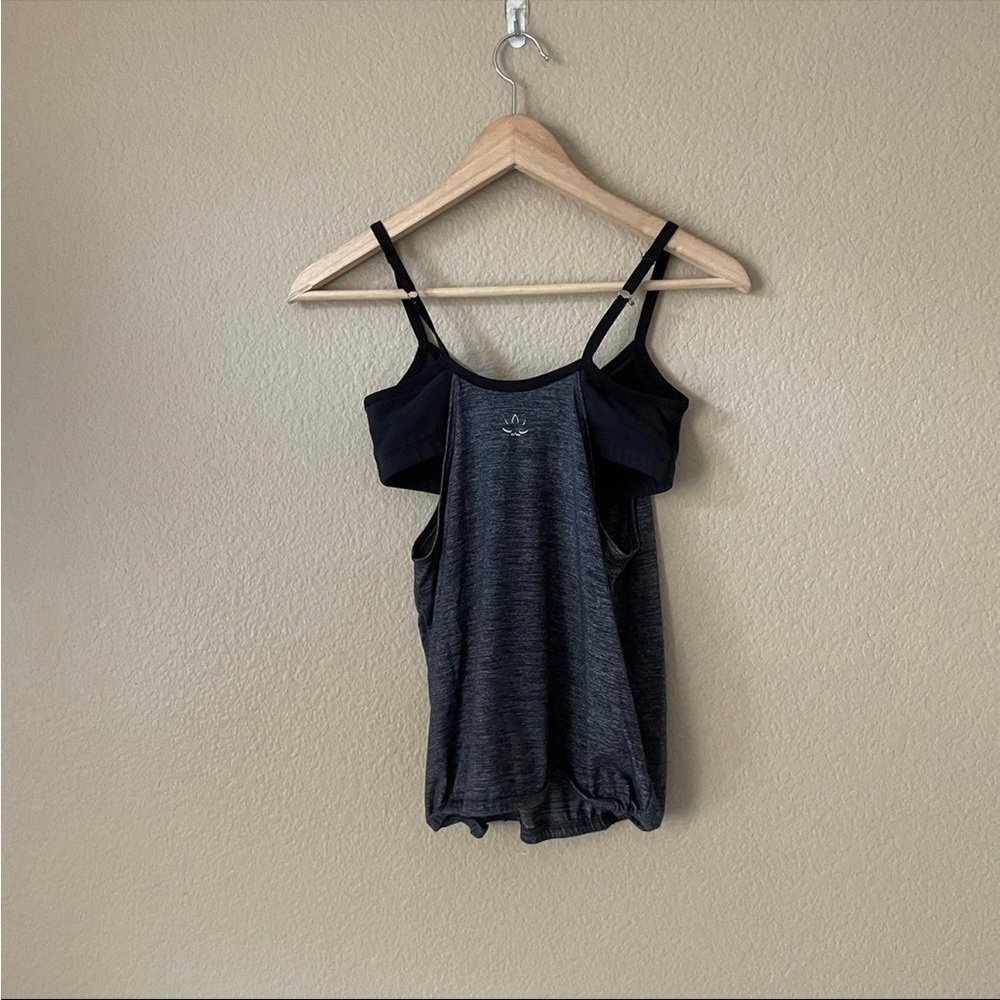 Beyond Yoga Twofer Tank Top w/built in bra - Picture 5 of 5
